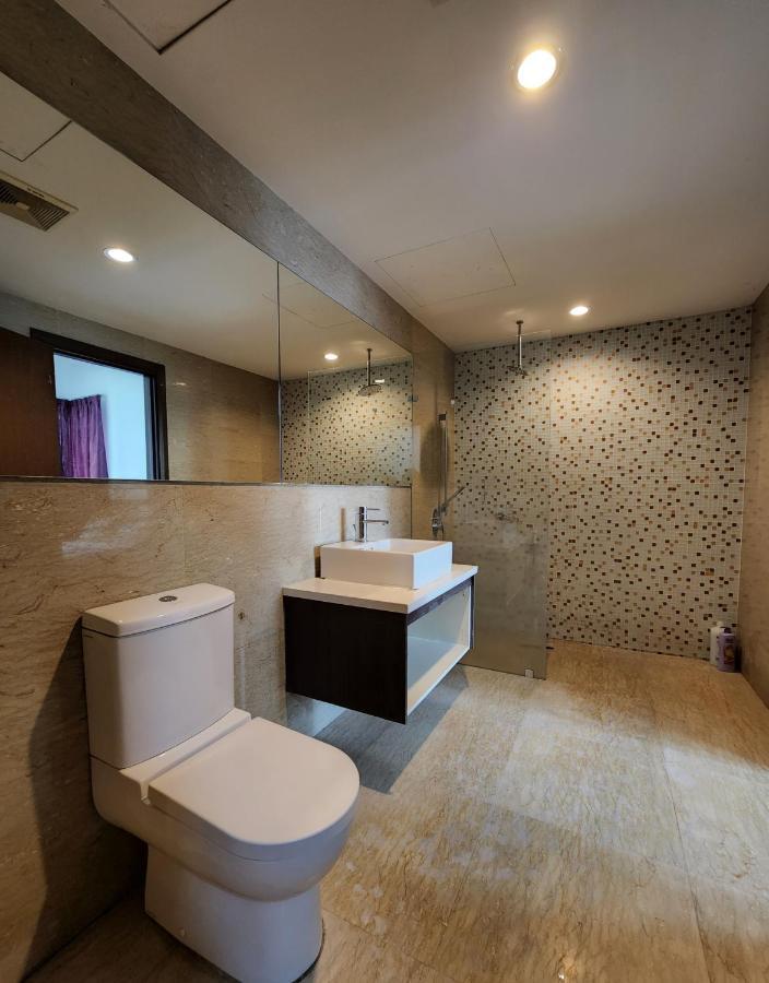 & Residences @ Regalia By Plc * Kuala Lumpur