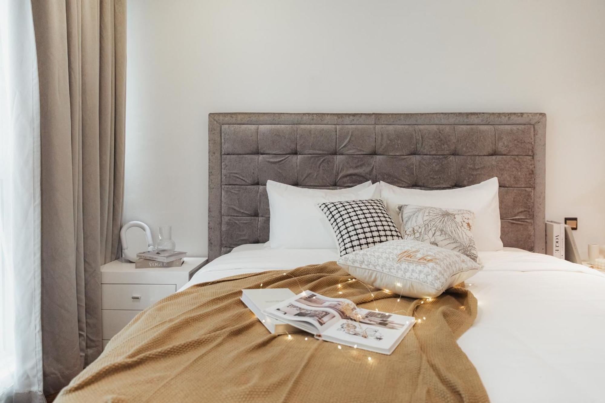 & Residences @ Regalia By Plc Apartment *