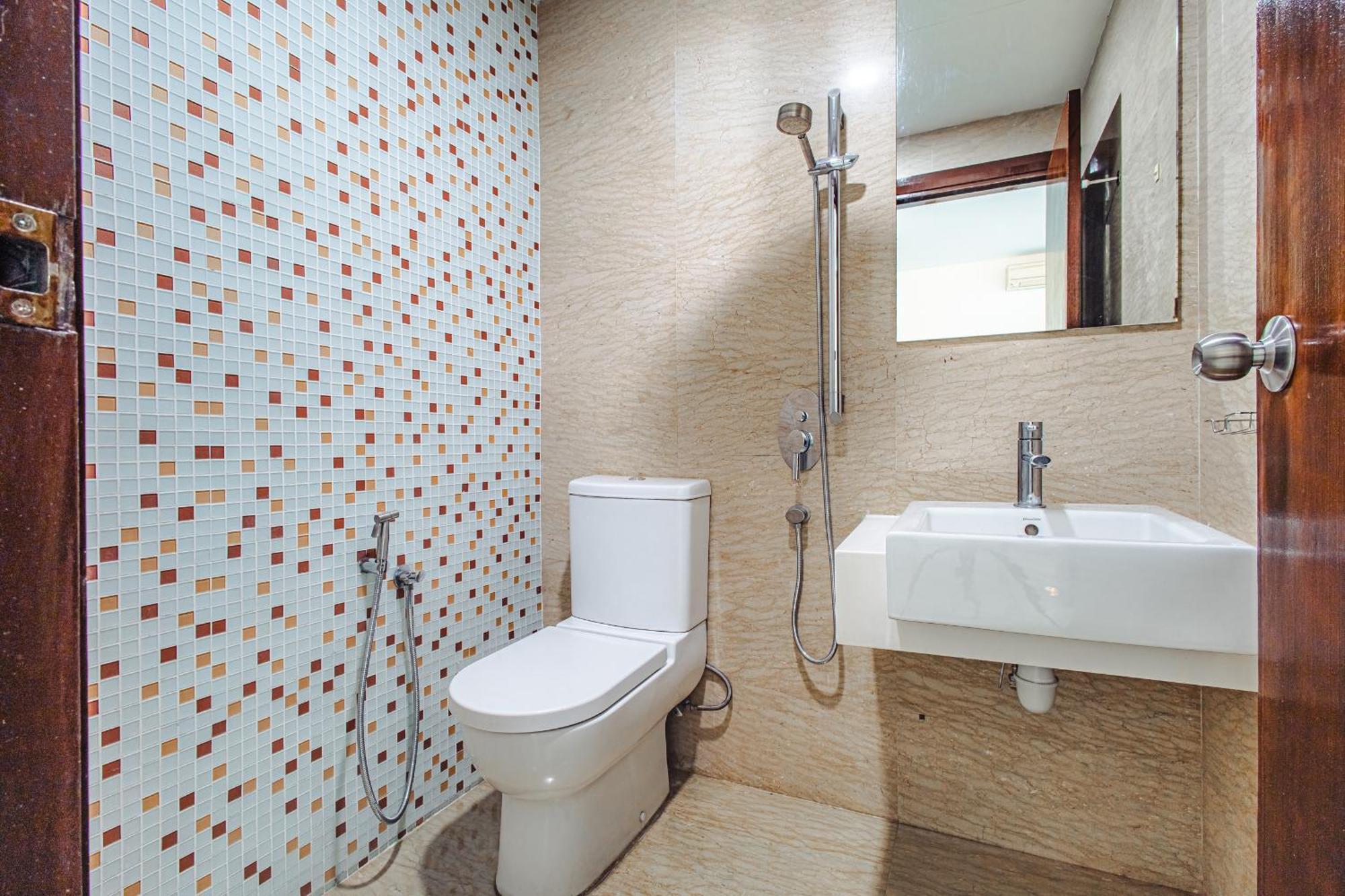 & Residences @ Regalia By Plc