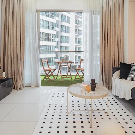 Suites & Residences @ Regalia By Plc Kuala Lumpur Exterior photo