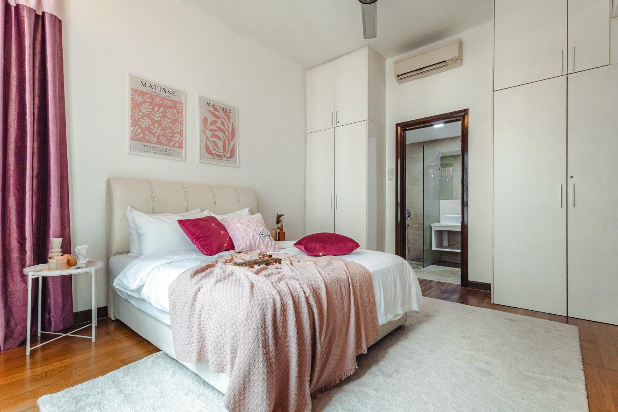 & Residences @ Regalia By Plc Apartemen *
